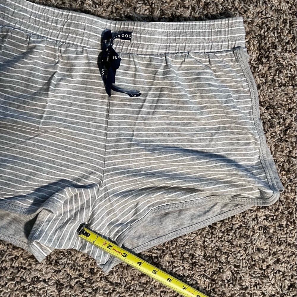 Life Is Good Women's Gray & White Sleepwear Shorts – Size Medium – Ultra Soft - Picture 3 of 7